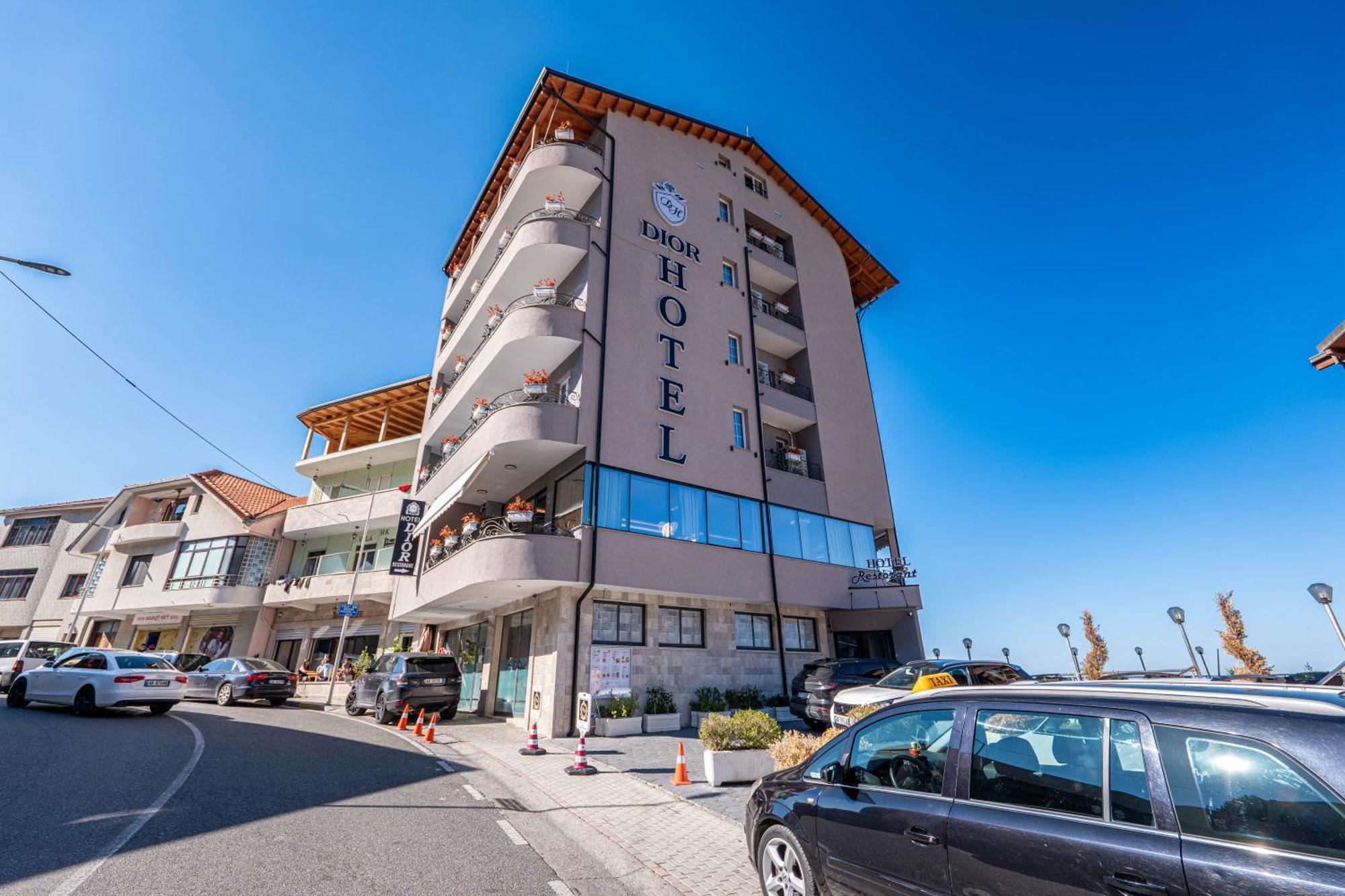 Hotel Dior Krujë Dış mekan fotoğraf