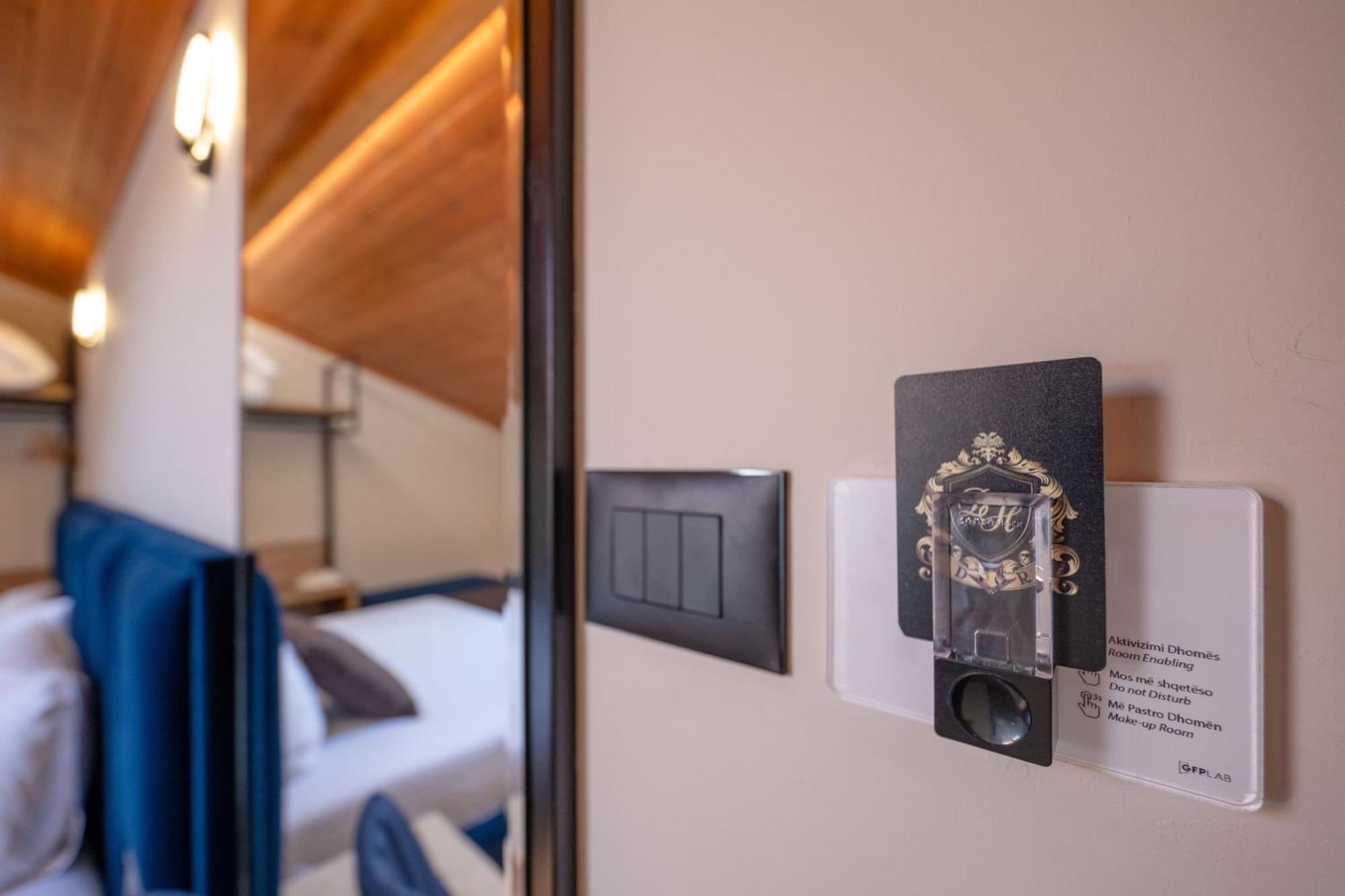 Hotel Dior Krujë Dış mekan fotoğraf