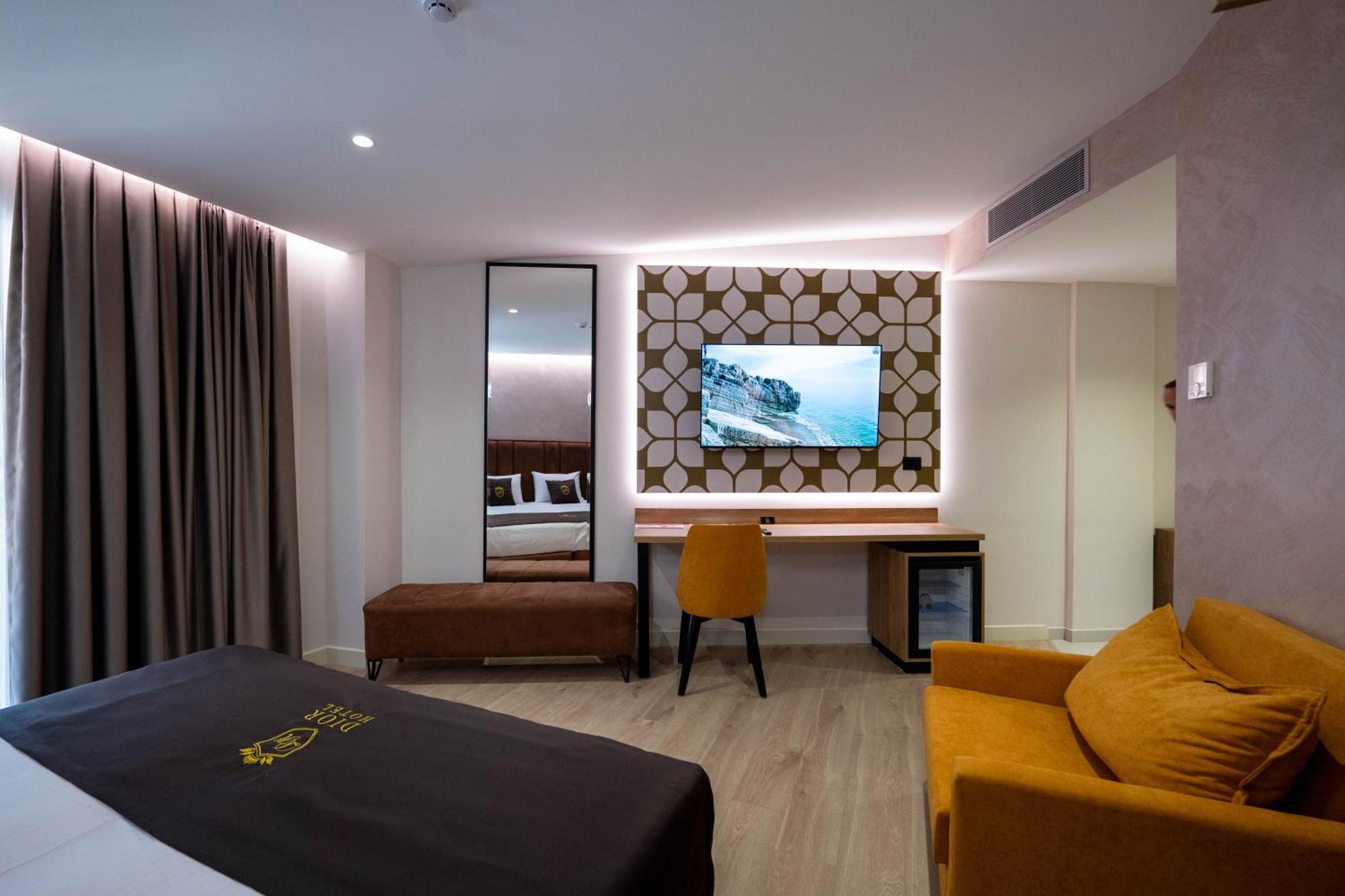 Hotel Dior Krujë Dış mekan fotoğraf